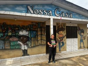 ‘A gente vive sob pressão’: moradores da Vila Dique enfrentam incerteza em meio a demolições