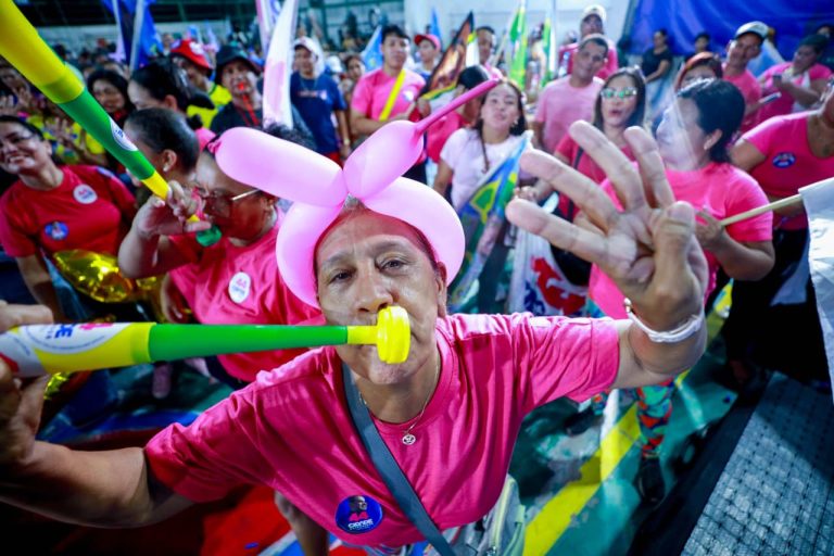 Em Manaus, Roberto Cidade mobiliza mais de 6 mil apoiadores em reuniões sobre educação, segurança e inclusão