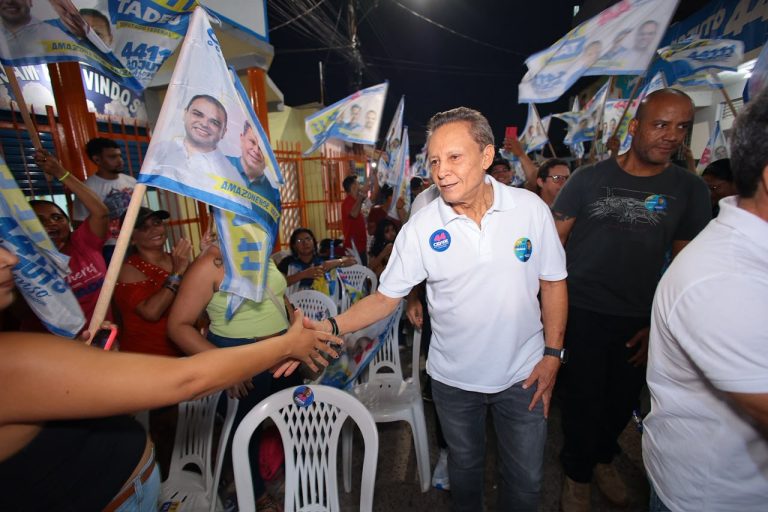 Adjuto Afonso reúne lideranças da Zona Leste ao lado de Tadeu de Souza