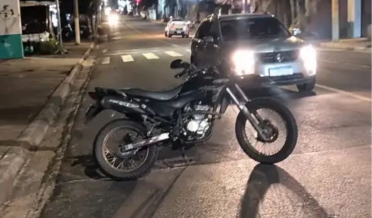 Motociclista é encontrado desacordado após acidente no Alvorada em Manaus