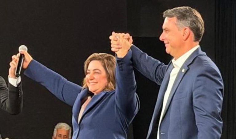 ’É Flávio e Maria 22’: Flávio Bolsonaro pede voto útil no Amazonas e reforça dobradinha da direita